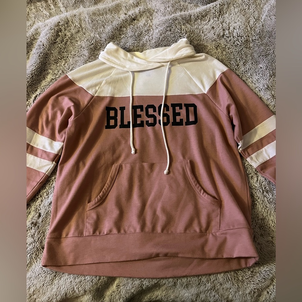 Raggs II Riches “Blessed” Pullover - Picture 4 of 4